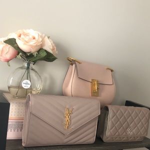 Welcome to my closet 💕💞